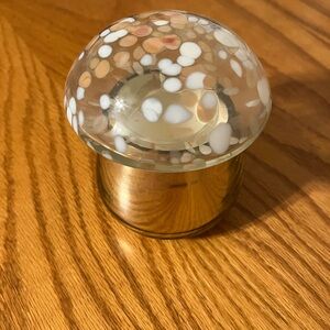 Urban Outfitters Mushroom Class candle Eucalyptus Linen